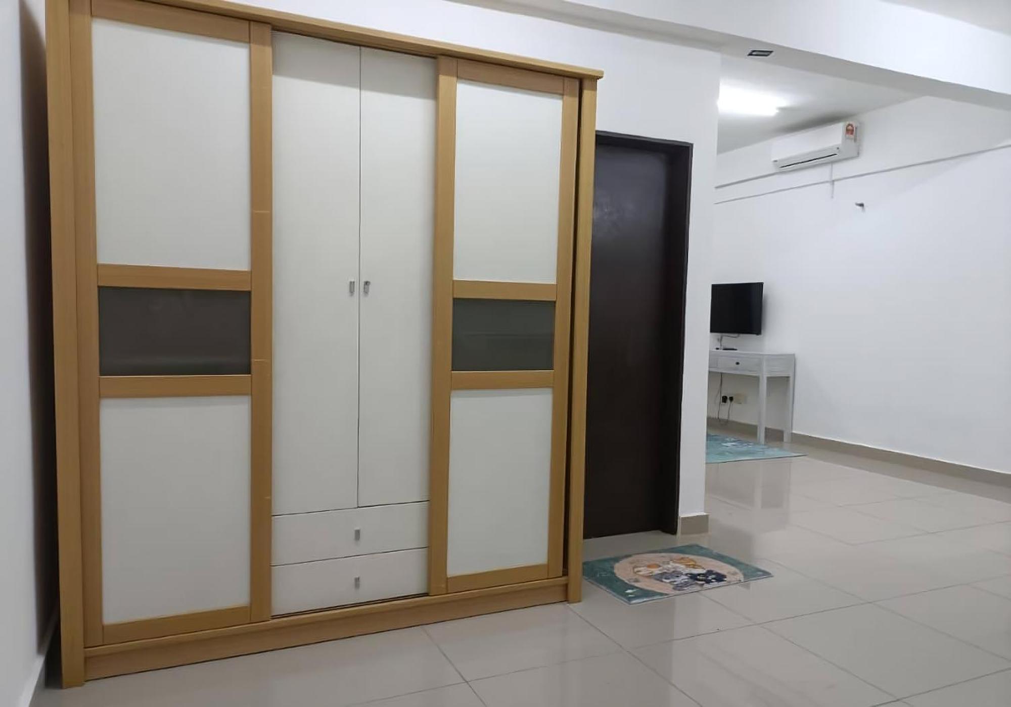 Homestay Studio Apartment Bentara Suite, Kompleks Mutiara Gua Musang Zewnętrze zdjęcie