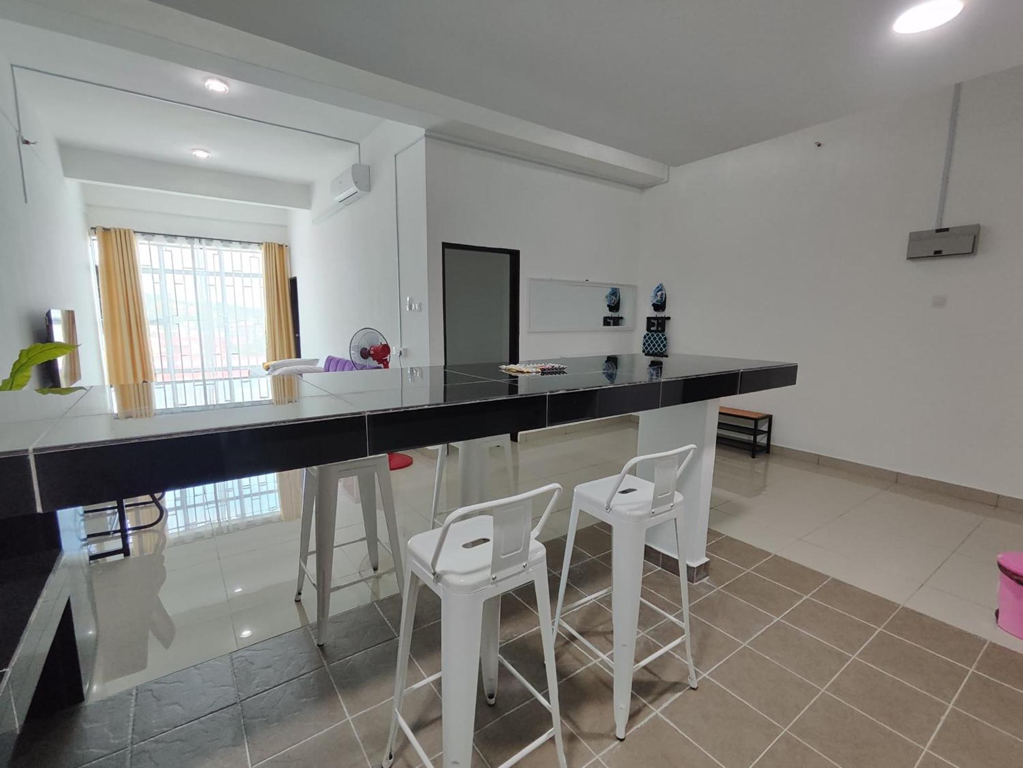 Homestay Studio Apartment Bentara Suite, Kompleks Mutiara Gua Musang Zewnętrze zdjęcie