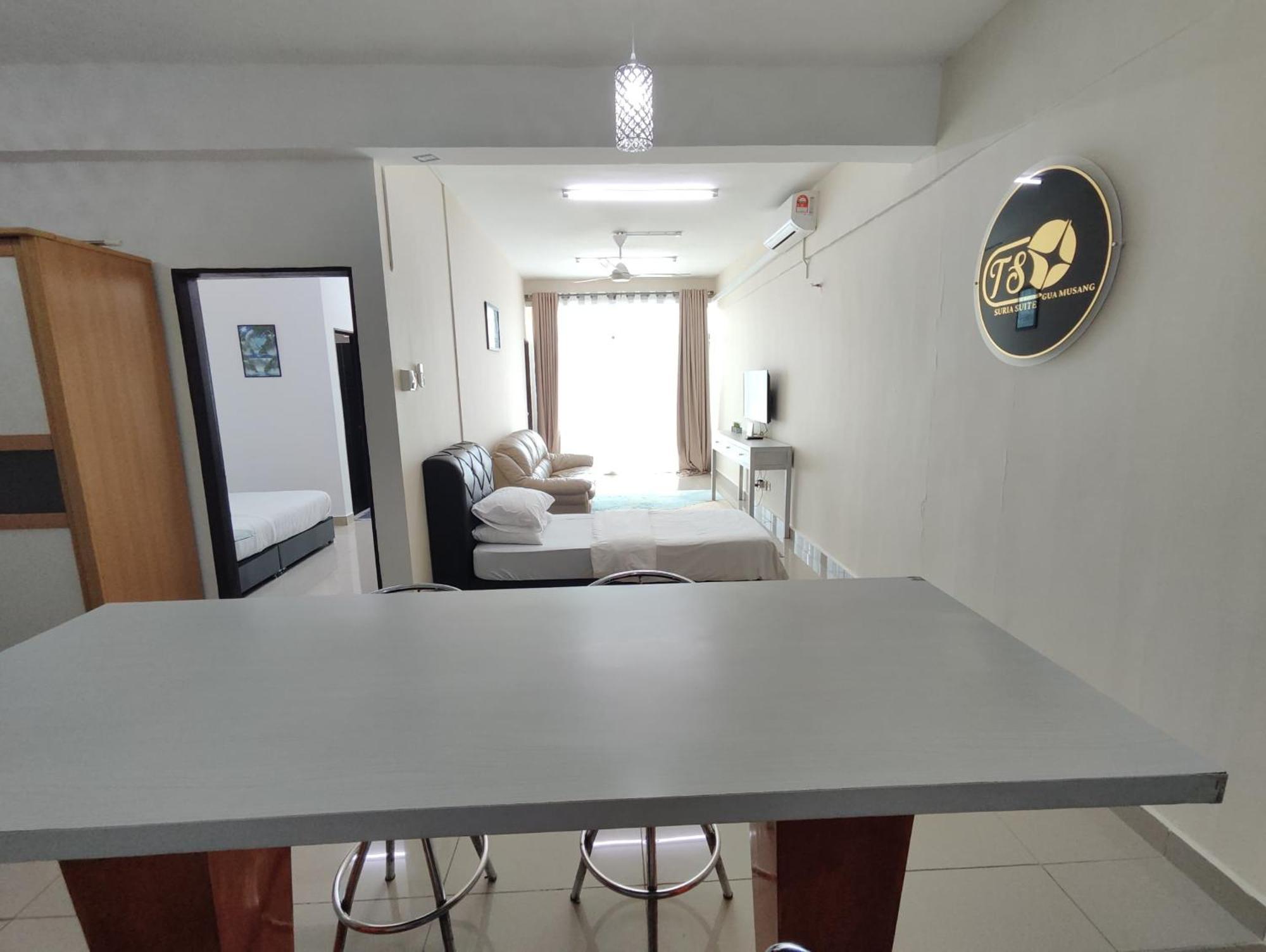 Homestay Studio Apartment Bentara Suite, Kompleks Mutiara Gua Musang Zewnętrze zdjęcie